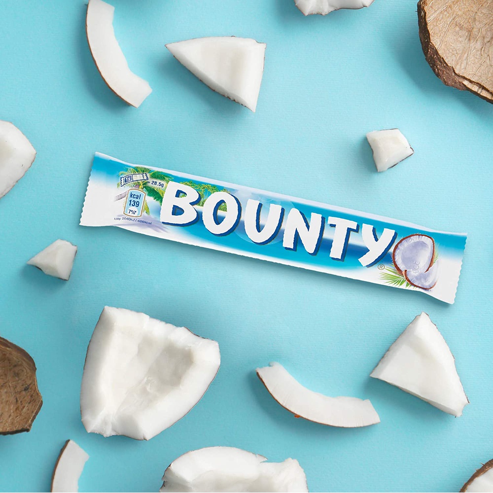 Bounty Coconut Milk Chocolate Duo Bar, 57 gm