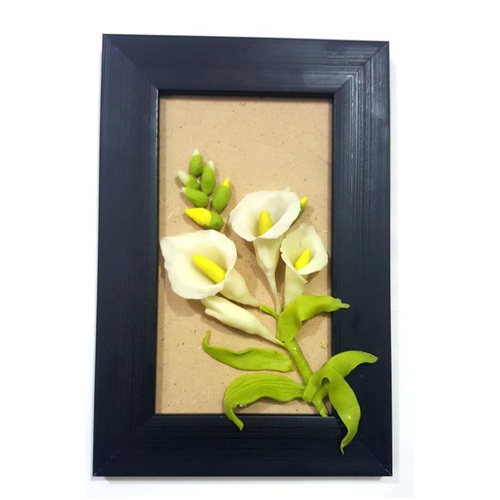 Tulip Flower Designed Frame - White &amp; Green
