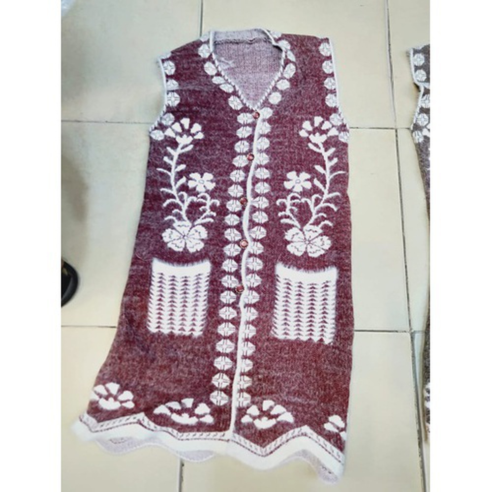 Ladies Sweater