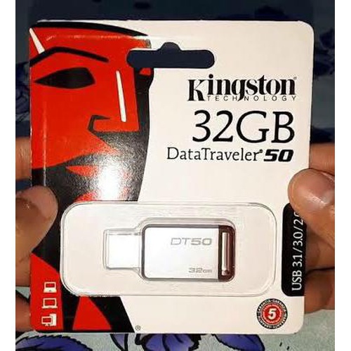 Kingston DataTraveler USB 3.1 Flash Drive  32 GB