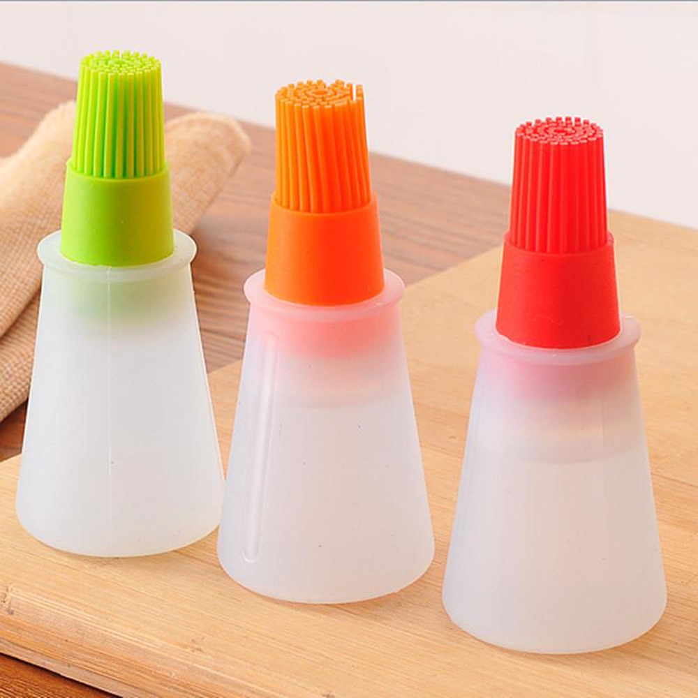 Telly Silicone BBQ & Baking Oil Bottle With Smart Brush