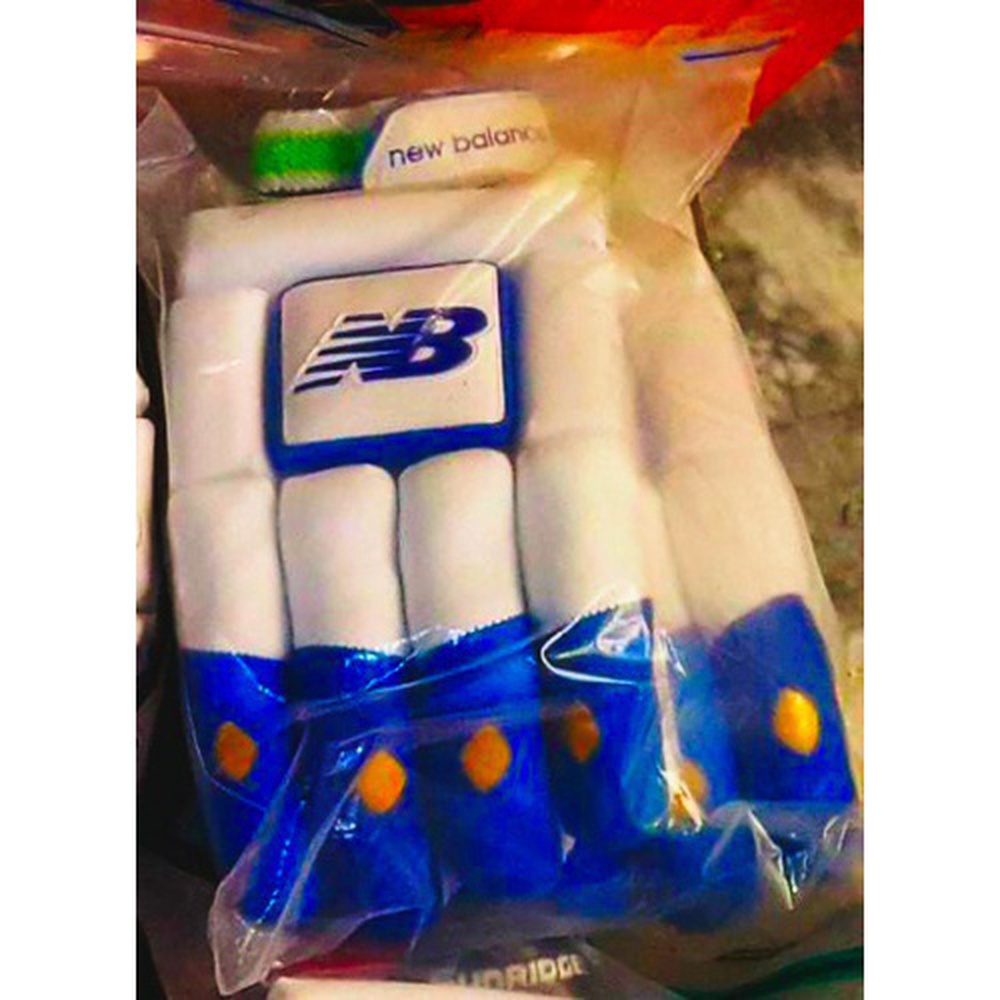 New Balance NB Batting Cricket Gloves