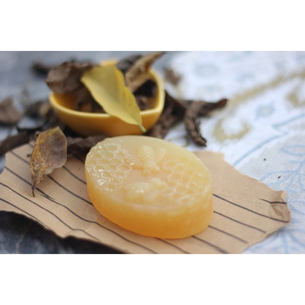 Homemade & Organic Honey Soap